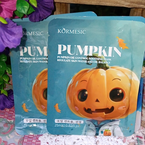 🆕️2 FULL SETS OF FRUIT & VEGGIE MASKS~ TOMATO PUMPKIN AVOCADO CARROT BLUEBERRY - Picture 9 of 17